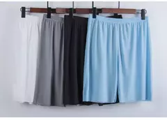 Imagem do Verão pijamas masculinos terno fino gelo casa roupas traceless manga curta shorts em torno do pescoço casual roupas de verão