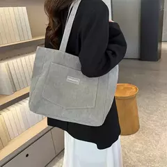 Bolsa de ombro grande para senhoras, sacola de veludo na moda, bolsa monocromática com bolso frontal - loja online