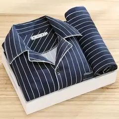 Conjunto de pijama de seda leite confortável masculino, loungewear elegante, estampa xadrez listrada, lapela combinando cores, pijama longo de peito único, outono e inverno