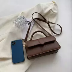 Bolsa de ombro de couro PU para mulheres, Bolsa axilas vintage, Bolsa quadrada, Bolsas Crossbody de moda, Bolsa axilas preta - Wolf Magazine