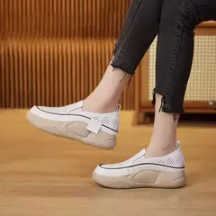 Imagem do Mulheres sapatos de plataforma casual deslizamento em sapatos moda mocassins senhoras tênis chaussure sola macia femme mocassins mulher d254