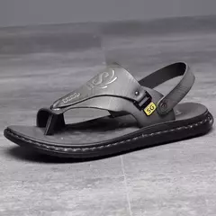 Sandálias dos homens Atacado de Verão de sola Macia Anti derrapante Sapatos de Praia dos homens Grande Nova flip-flops Casual Outwear Sandálias