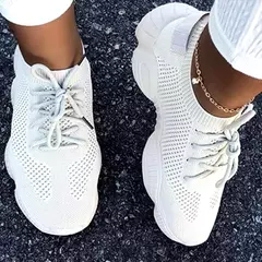 Imagem do Tênis respiráveis para mulheres, Formadores de tecido de malha, Calçado feminino com renda, Sapatos confortáveis, Nova moda, 2024
