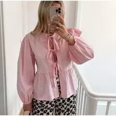 Mulheres Oco Out O-Gola Blusa, Tops Xadrez, Laço Amarrada, Pregas Lace Up Button Blusas, Manga Puff, Doce, Listrado, Verão - loja online