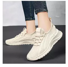 Sapatos esportivos respiráveis para mulheres, tênis casuais, mocassins com renda, malha de malha, moda feminina, marca designer, 2024 - comprar online