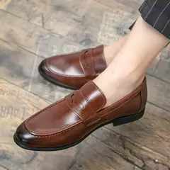 Mocassins de couro com slip-on masculino, sapatos casuais formais de negócios, sapatos marrons, tamanho grande 38-48, primavera e outono, 2024