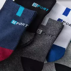 Meia esportiva de algodão masculina, letra macia respirável, meia elástica alta para tubo médio, tênis de corrida, moda verão, toalha Sox - comprar online