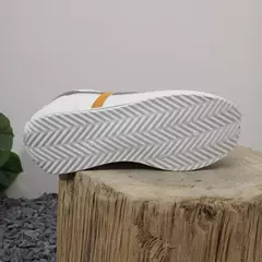 Tênis de corrida leve para mulher, tênis esportivo, tudo combina, branco pequeno, conforto, casual, moda, novo - loja online