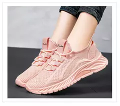 Sapatos esportivos respiráveis para mulheres, tênis casuais, mocassins com renda, malha de malha, moda feminina, marca designer, 2024 na internet