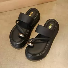 Chinelos antiderrapantes com anel de dedo do pé para mulheres, slides de plataforma, sapatos casuais para senhoras, moda verão, 2024