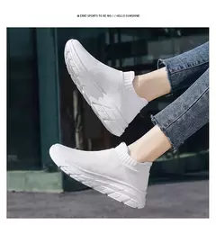 Tênis de corrida respirável masculino e feminino, calçados esportivos leves, tênis slip-on, meias da moda, tamanho grande 46, venda quente na internet