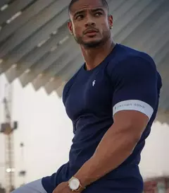 Camiseta corrida de manga curta masculina, camiseta respirável casual, blazer de treino fitness, corrida ao ar livre, verão, alta qualidade, nova - comprar online