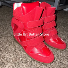 Um couro genuíno sapatos casuais das mulheres 2026 verão respirável oco escondido cunhas tênis gancho loop formadores alta superior - Wolf Magazine