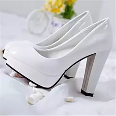 Sapatos slip de salto alto para mulheres, ponta fina, designer, designer, casamento, luxo, novo, 2022 na internet