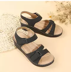 Imagem do Sandálias macias de toe aberto para mulheres, fivela de cunha, sandália ortopédica, calçado feminino, nova moda, verão, 2023