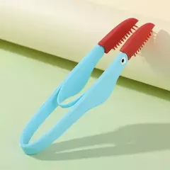 1pc pet rasgo marcas escova gato cão olho excrementos escova nó olho limpador clipe escova macia limpeza escova macia pequena ferramenta para animais de estimação na internet