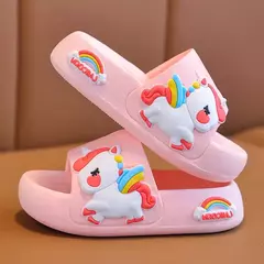 Chinelos de unicórnio de desenhos animados para crianças, Home Flip Flops, antiderrapante, sola grossa, slides do banheiro, bebês, crianças, verão, 2 a 8 anos - comprar online