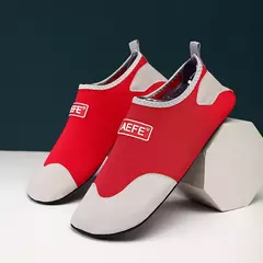 MAEDEF-Sapatos de água antiderrapantes para homens e mulheres, meias de mergulho, tênis, chinelos, beira-mar, luz, aqua, praia, sandália, beira-mar - loja online