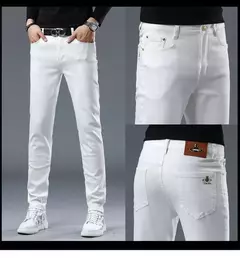 Calça jeans bordada com marca de maré alta masculina, simples, branca, fina, pés pequenos, casual, calça elástica versátil, outono, 2024 - loja online