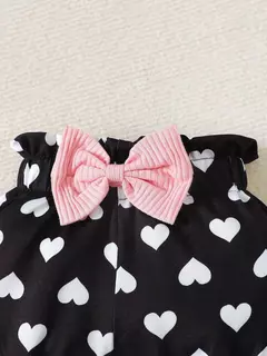 Macacão bonito em torno do pescoço das meninas do bebê, Slogan Bordado, Coração Imprimir Shorts, Headband, Casual, Primavera, Outono, 2Pcs Set - comprar online