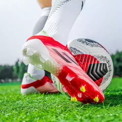 Sapatos de futebol masculinos de alta qualidade, grampos antiderrapantes para crianças, botas de futebol de treinamento TF FG, 35 a 44, 2060