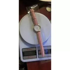 2024 novo requintado e prático senhoras diamante-cravejado luminoso retro feminino relógio cinto de quartzo moderno e minimalista relógio - Wolf Magazine