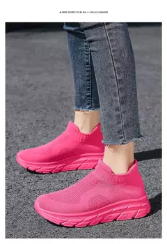 Tênis de corrida respirável masculino e feminino, calçados esportivos leves, tênis slip-on, meias da moda, tamanho grande 46, venda quente na internet