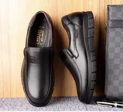 Imagem do Sapatos casuais de couro genuíno para homens plataforma plana sapatos de caminhada ao ar livre mocassins tênis respiráveis sapatos feitos à mão