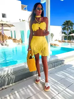 Conjunto sexy de biquíni feminino, sutiã de renda, mini saia, férias de praia, fato de banho feminino casual, 2 peças, verão na internet