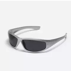 Y2K Silver Sunglasses Color Hollowed Out Futuro Sentido Da Tecnologia Hot Girls Net Red Sunglasses Mulheres Sunglasses Trendy Men - Wolf Magazine