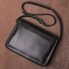 Lukir-saco de ombro do couro do cavalo louco do vintage para homens, saco de ombro simples e ocasional para o ipad 12.9 inch - Wolf Magazine
