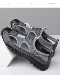 Sandálias de malha respirável para homens, sandálias de praia antiderrapantes, sapatos ocos ao ar livre, calçados flats, verão, novo - loja online