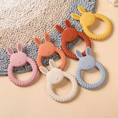 Bebê silicone dentição anel, coelho dos desenhos animados, roedor, comestível, acessórios diy, brinquedos molares, chocalho, 1pc - Wolf Magazine