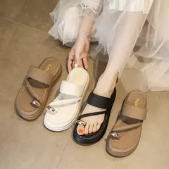 Chinelos antiderrapantes com anel de dedo do pé para mulheres, slides de plataforma, sapatos casuais para senhoras, moda verão, 2024 - Wolf Magazine