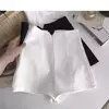 Shorts de emagrecimento branco de cintura alta para mulheres, antiexposição, pequenos, líquidos, vermelhos, recuperadores de desgaste exterior, verão, novo, 2023