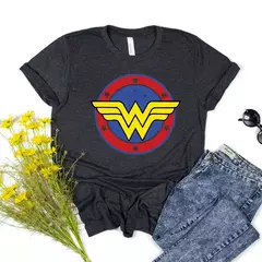 Mulher t-shirt com design de super-herói mulher, t-shirt da mulher, presente do dia das mães - comprar online