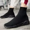 Sapatos pretos de meias altas para homens e mulheres, Sapatos esportivos de casais respiráveis, tênis de plataforma confortável, tênis casual para homens, venda quente