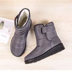 Imagem do Botas de neve impermeáveis antiderrapantes para mulheres, sapatos de plataforma, tornozelo quente, sapatos acolchoados de algodão, inverno