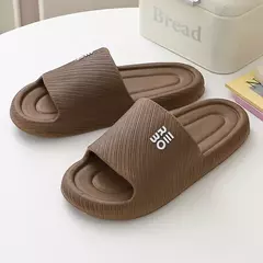 Slides planos antiderrapantes para homens e mulheres, chinelos casuais femininos, chinelos internos para casa, sandálias femininas de verão, moda feminina, seabeach fino e fino - Wolf Magazine