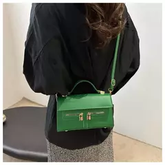 Imagem do Bolsa mensageiro de ombro retrô versátil para mulheres, nicho, alta qualidade, portátil, pequena, quadrada, além de fronteiras, verão, nova, 2022