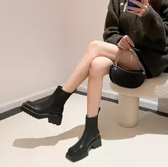 Mulheres de couro genuíno botas nuas novo salto grosso chelsea botas dedo do pé quadrado botas curtas de salto alto designer moda feminina botas - loja online