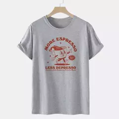 Tees gráficos retrô para mulheres, mais café expresso, manga curta, camisa engraçada do café, camiseta do amor do café, tops bonitos da cafeína, presentes, anos 90 - Wolf Magazine