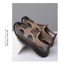 Sandálias de malha respirável para homens, sandálias de praia antiderrapantes, sapatos ocos ao ar livre, calçados flats, verão, novo - Wolf Magazine