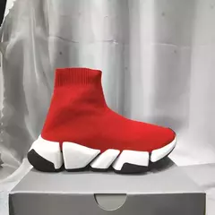 Confortável tecido de malha sapatos esportivos masculinos casuais deslizamento-em mocassins perna reta tubo meias tênis unisex verão salto baixo na internet