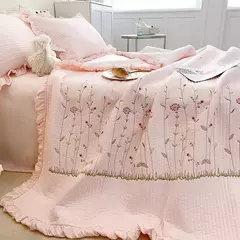 Imagem do Novo conjunto de colcha de verão chiffon acolchoado menina coração lavado algodão babados capa de cama de casal