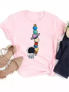 Camiseta feminina casual de manga curta com gola redonda, streetwear feminina, tops vintage, camiseta Maycaur, estampada com planeta lunar, moda camisetas - comprar online