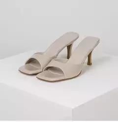 Imagem do Sapato feminino de salto fino em toe quadrado, chinelos casuais femininos, tendência sexy, tamanho grande, novo, verão