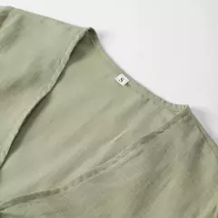 Camisas de manga folhada para mulheres, tops casuais soltos com renda, mangas curtas femininas, camisas macias com decote em v, senhora fofa, moda verão, 2024 - Wolf Magazine
