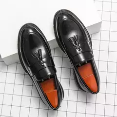 Imagem do Mocassins macios masculinos, sapatos de couro borla, sapatilha de condução, marca de luxo, plus size, 46, alta qualidade, moda