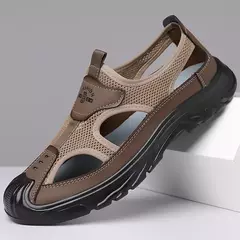 Sandálias de malha respirável para homens, sandálias de praia antiderrapantes, sapatos ocos ao ar livre, calçados flats, verão, novo
